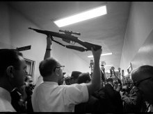 Oswald´s gun, Dallas Police Station, November 23, 1963